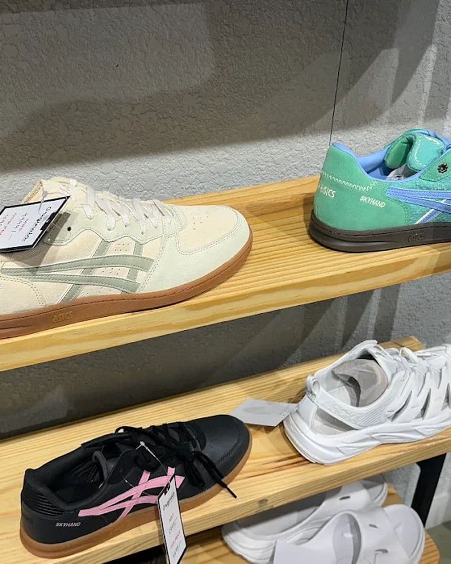 Store Wall Collection